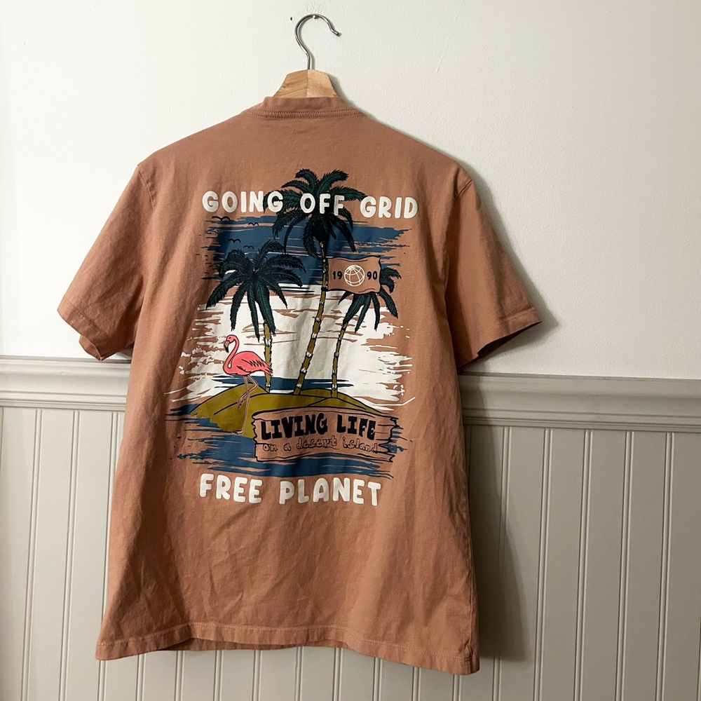 Free Planet Men’s Medium Relaxed Fit Tan Palm Tree T-Shirt